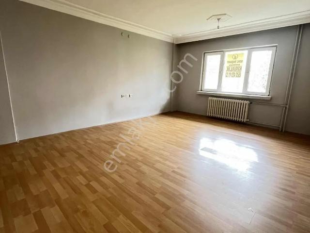 Krc İnşaattan Ertuğrulgazi Mahallesi Kiralık 3+1 Daire