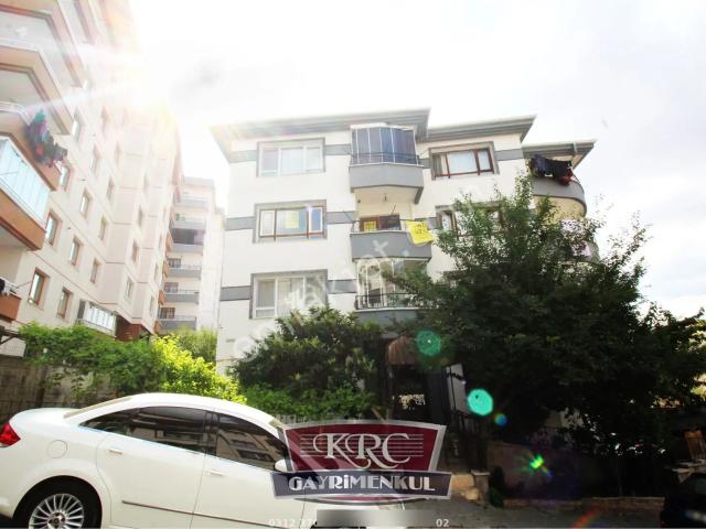 Krc'den Şahintepe'de Ulaşıma Yakın Bakımlı 3+1 Satılık Daire!
