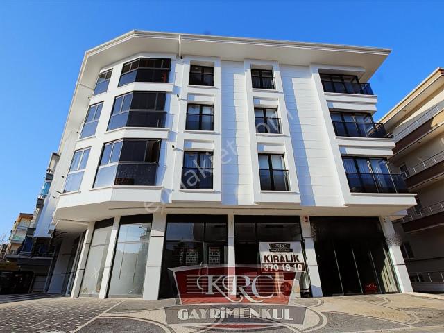 Krc'den Altıağaç Mah.cadde Üzerinde 55 M2 Kiralık Dükkan
