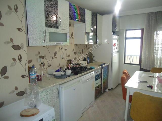Krc'den Bahçeleriçi Mahallesinde Katta Satılık 3+1 Daire