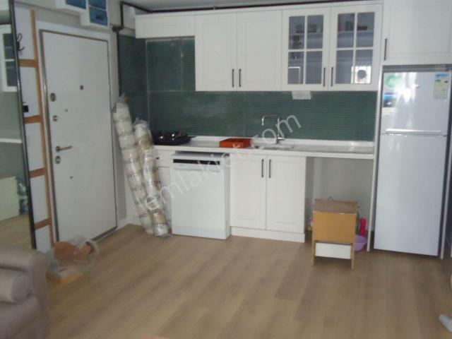 Krc'den Merkezi Konumda Eşyalı Kiralık 1+1 Daire
