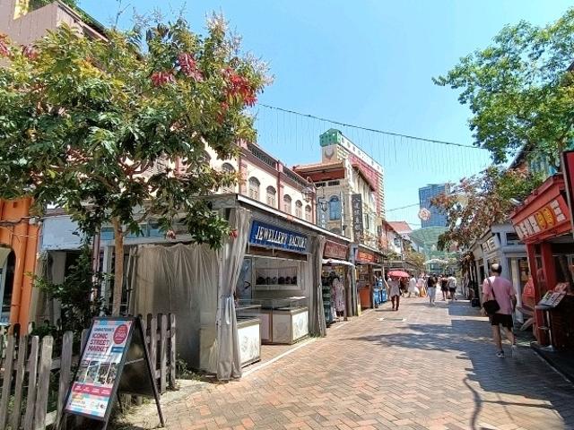 Kreta Ayer Shop Houses Food & Beverage For Rent, $21,8001,560 sqft $13.97 psf