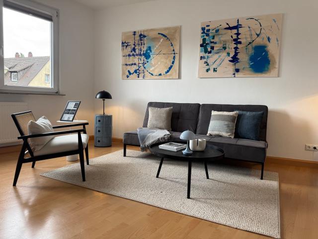 Kreuz Apartments garage included, Bayreuth Amsterdam Apartments for Rent