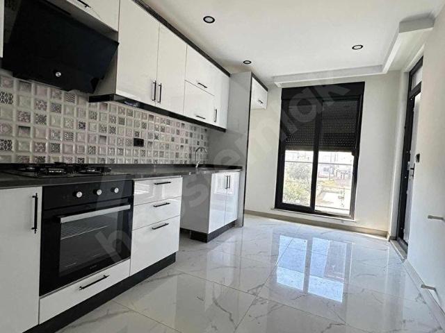 KREDİ SIKINTISI YOK ARA KATTA FIRSAT DAİRE ACİL SATILIK