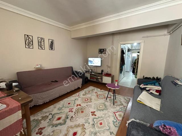 Krediye Uygun Yatırımlık Emirsultana Yakın 1+1 Satılık Daire