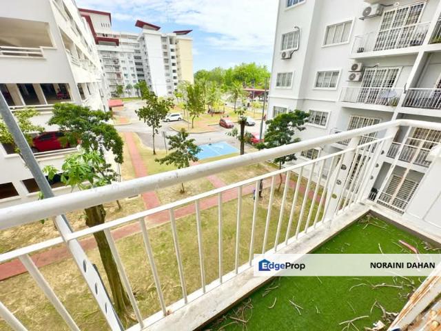 Kristal Heights