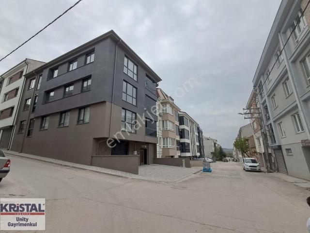 Kristal Unıty'den Çamlıca Mahallesin De 2+0 Satılık Daire