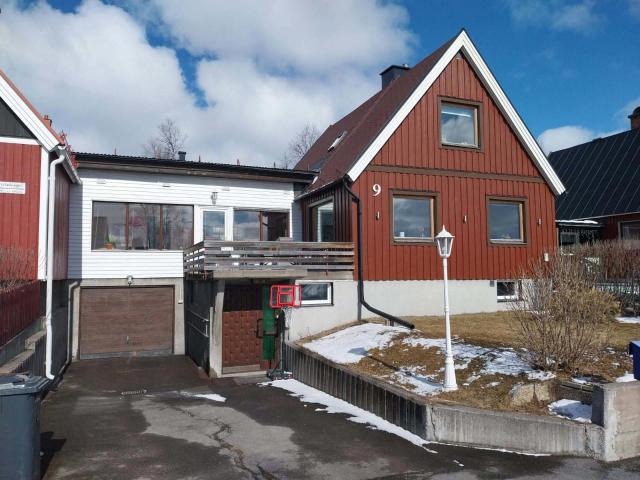 Kristallvägen 9