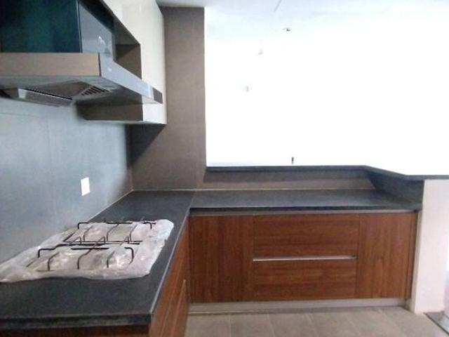 Krisumi Waterfall Residences 3.5 Bedroom 2550 Sq. Ft. Apartment in Sector 36a Gurgaon Listing ID: #10147
