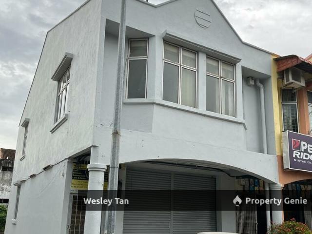 Krubong Freehold 2 Storey Shop Endlot 20x70 Main Road Facing Near SPA