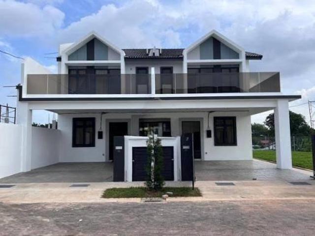 Krubong 2 Storey Terrace Near Stadium Hang Jebat Lotus Cheng