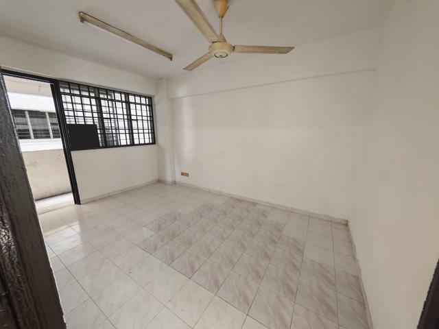 Krystal Height At Greenlane Freehold Full Loan Key on Hand