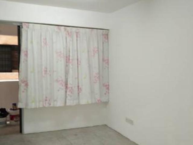 Krystal Heights Greenlane 2Bedrooms 500sf Freehold