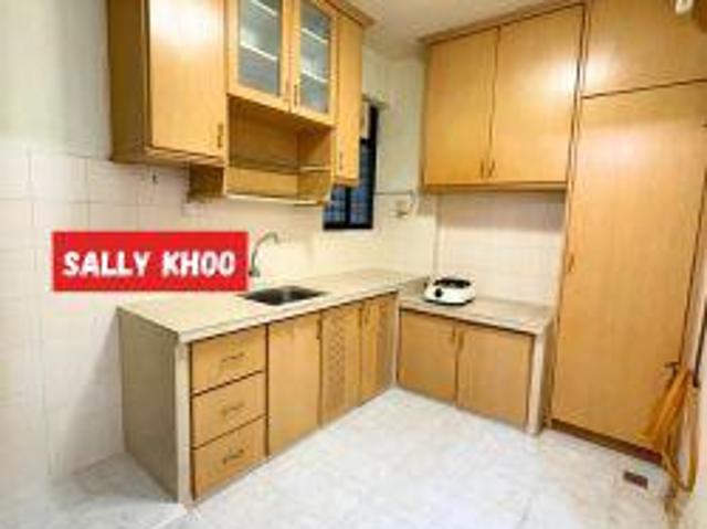 Krystal Heights Renovated With 1 Fix Carpark Sale