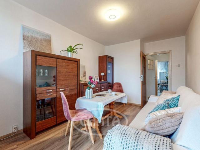 Krzyki Gaj/2 pokoje/balkon