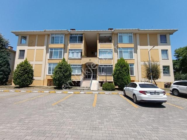 Kw Metsa'dan Memursen Sitesinde 3+1 Kiralık Daire