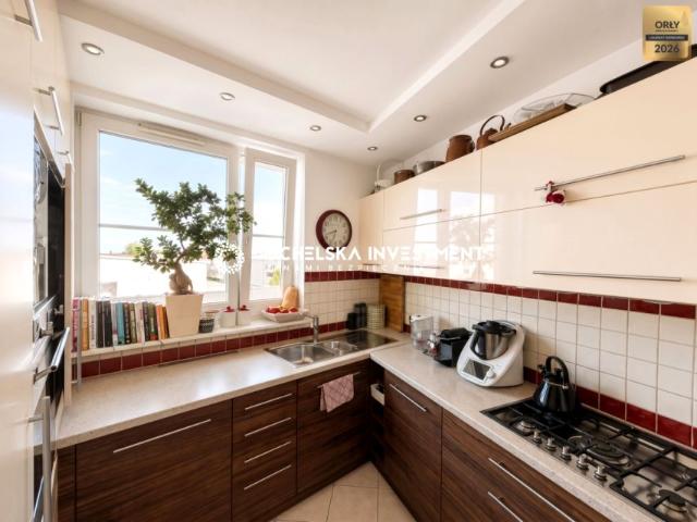 Kwadratowa 75 m², Józefosław