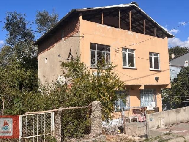 Küçükçekme Yarımburgaz Mahallesi 2+1 Kiralık Daire