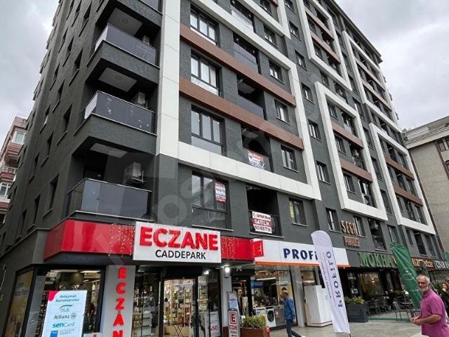 KÜÇÜKÇEKMECE CENNET MAHALLESİNDE CADDE ÜZERİ MUHTEŞEM 3+1 DAİRE