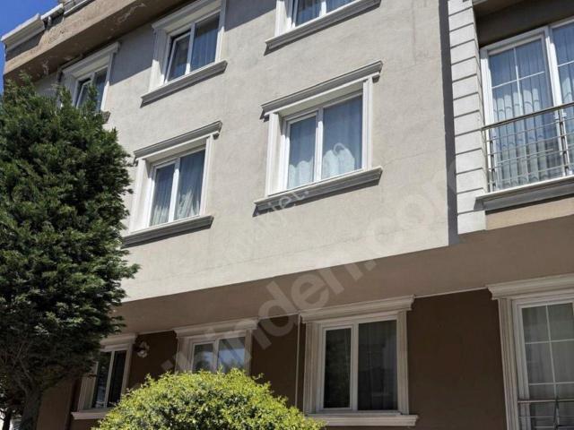 Küçükçekmece İnönü Mah.satılık 5+2 Dubleks Daire Boş Oturuma Hazır