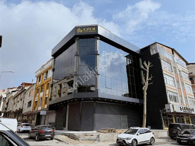 Küçükçekmece Mehmet Akif Sıfır Cadde Üzeri 3.5 Katlı 500m2 Bina