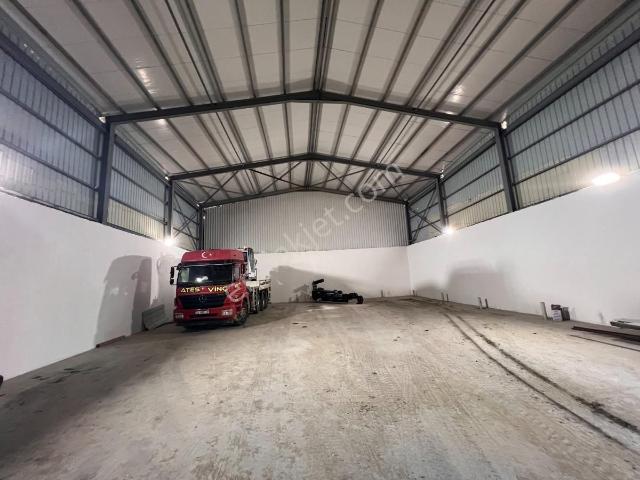 Küçükçekmece Yarımburgaz Cadde Üzeri 380m2 Kiralık İşyeri