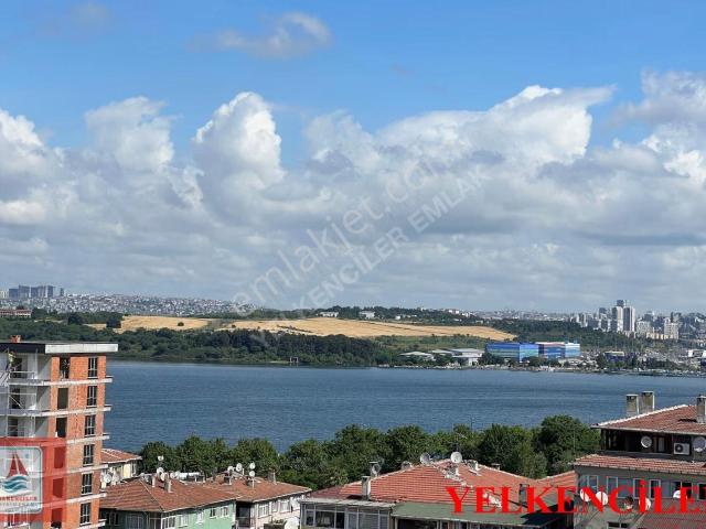 Küçükçekmece'de Göl Manzaralı, 7. Kat Kiralık 3+1 Daire