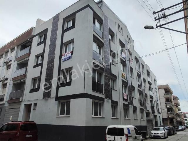 Küçük Çiğli'de 2+1 Satılık Daire