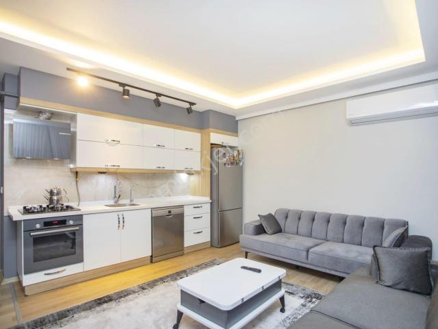 Küçükçiğlide Satılık 2+1 Doğalgazlı+balkonlu+asansörlü serkan