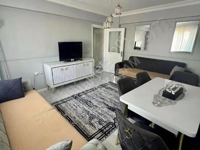 Küçük Piyalede Kullanışlı Masrafsız 3+2 Satılık Dublex Daire