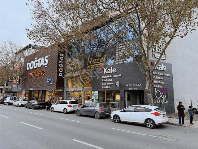Küçükbakkalköy Cad.üstü Muayeneye Ve Ofise Uygun 250 M2 Dublex