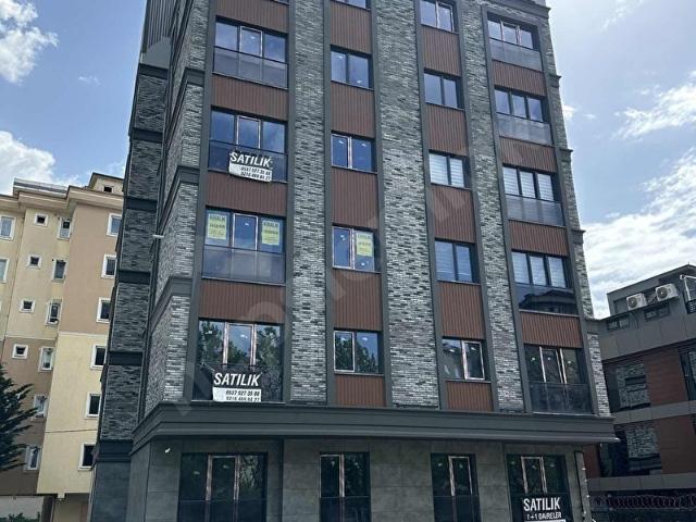 KÜÇÜKBAKKALKÖY DE PRESTİJLİ SIFIR BİNADA KİRALIK 1+1