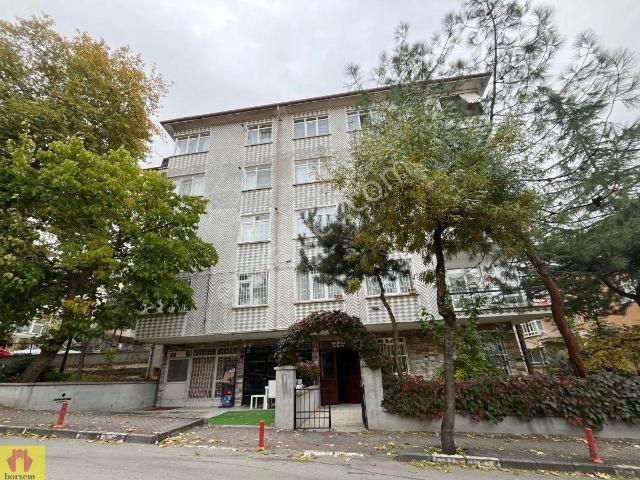 Küçükesat Yaprak Sokakta 3+1 Satılık Daire