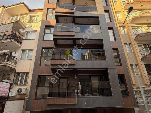 Kuşadası Merkezde 1+1 Satılık Sıfır Daire