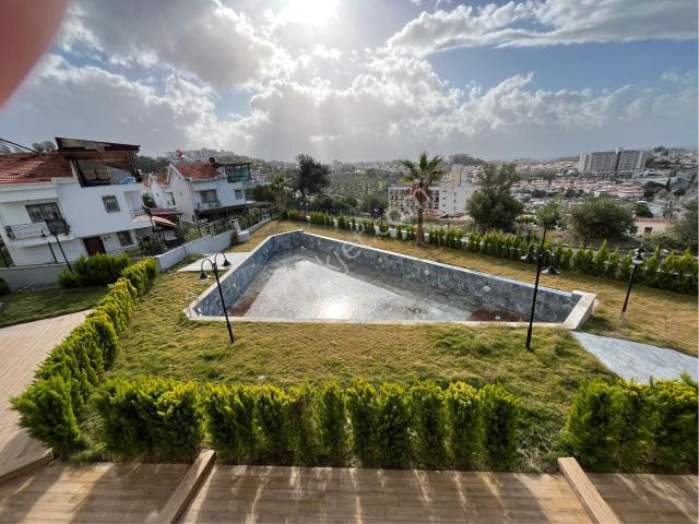 Kuşadasın Da Sıfır Deniz Manzaralı Havuzlu 1 Artı 1 Daire
