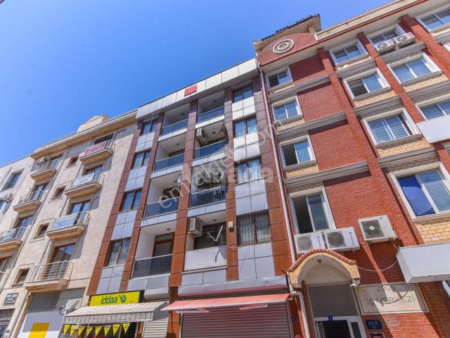 Kuşadasının Kalbinde Satılık 3+1 Çatı Dubleks Daire