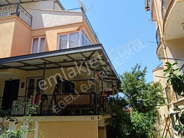 Kuşadası Nazilli Halk Pazarı Karşısı 4+2 Satılık Yazlık Villa