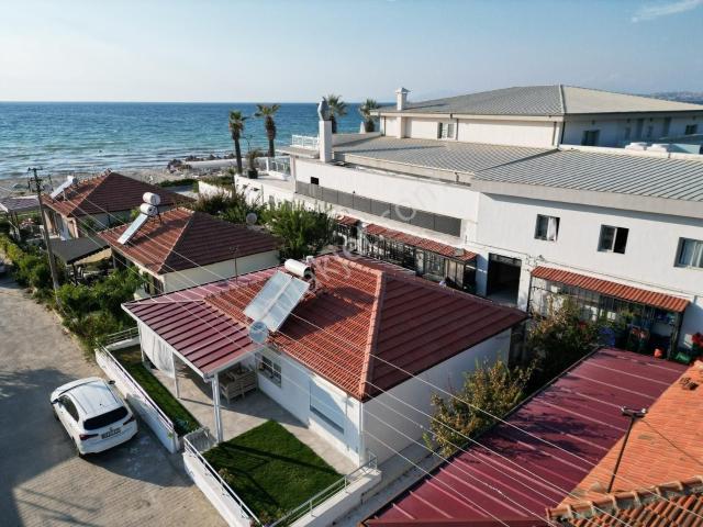Kuşadasında Denize 100 Metre Masrafsız Tek Katlı Müstakil Ev