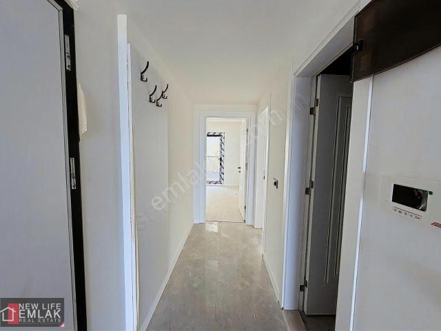 Kuşadası'nda Full Deniz Manzaralı Satılık Sıfır 2+1 Daire !