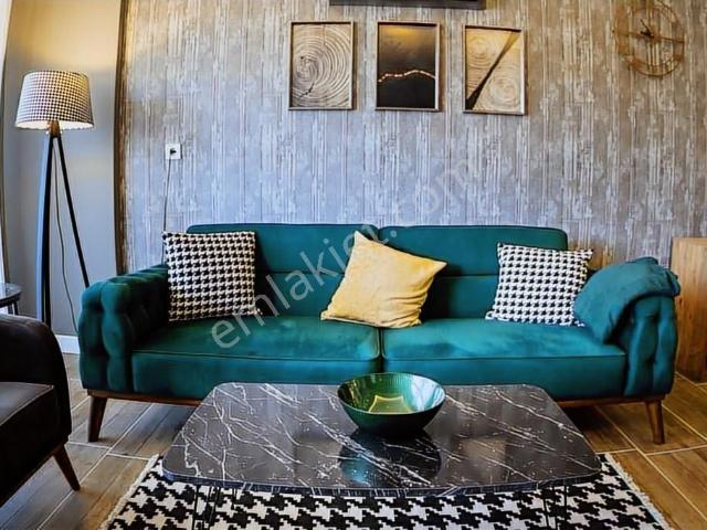 Kuşadası Otogar Arkasında 1+1 Eşyalı Kiralık Daire