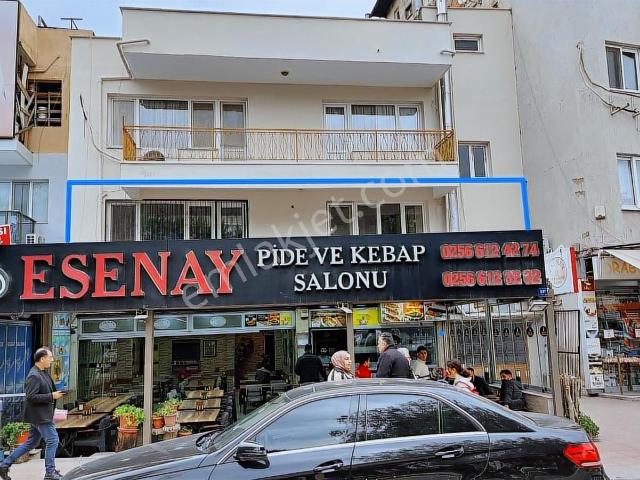 Kuşadası Adliye Karşısı Ticari/mesken 3+1 Kiralık Daire