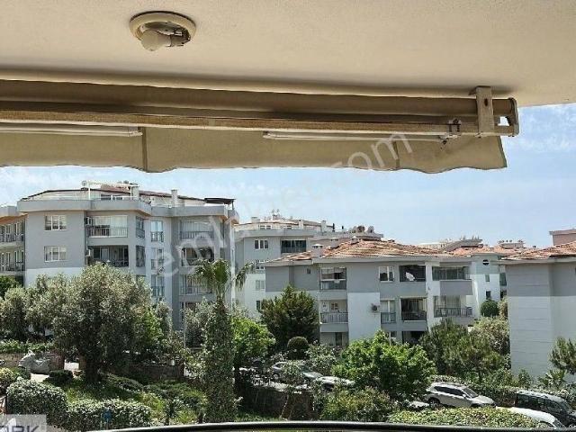 Kuşadası Akyar Mevkii 2+1 Havuzlu Sitede Daire