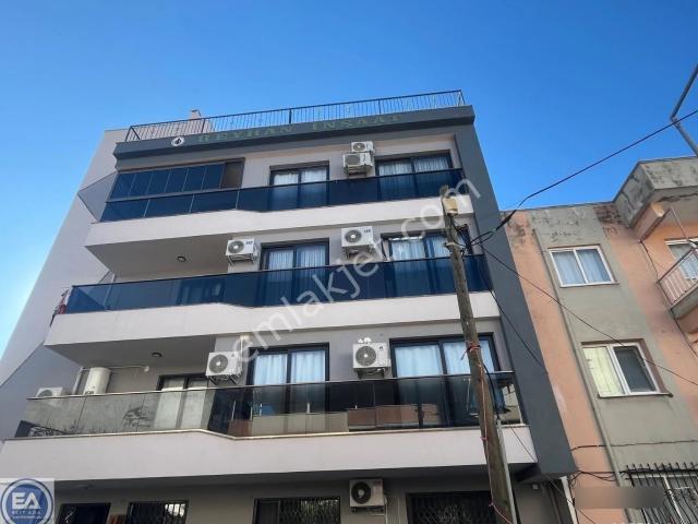 Kuşadası Davutlar Bölgesinde Satılık 2+1 Ara Kat Daire