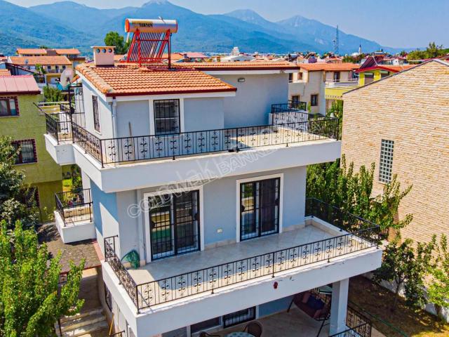Kuşadası Davutlar Da 5+1 Özel Yapım Müstakil Villa