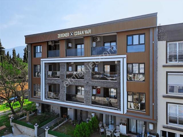 Kuşadası Davutlarda Doğa Manzaralı Satılık 1+1 Lüks Daire