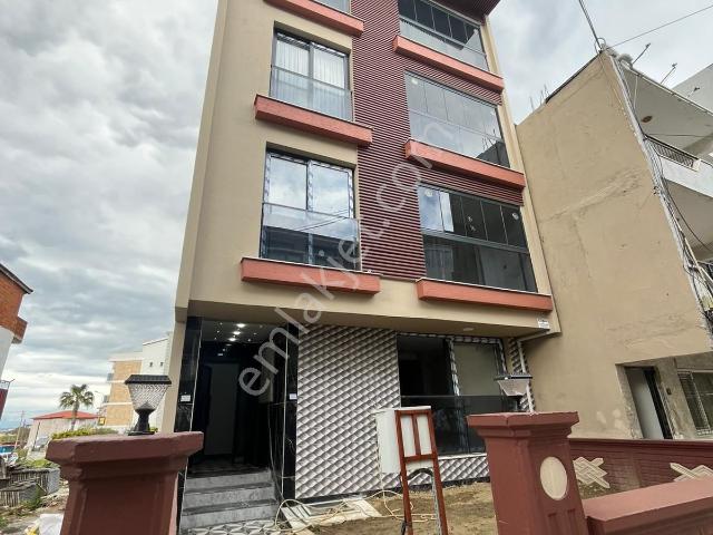 Kuşadası Davutlarda Satılık Deniz Manzaralı Dubleks Daire