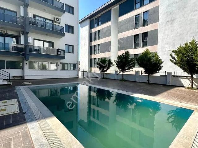 Kuşadası Değirmendere 2+1 Doğalgazlı Boş Kiralık Daire