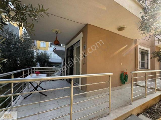 Kuşadası Güzelçamlıda Satılık Bahçe Katı 2+1 Ayrı Mutfak Daire