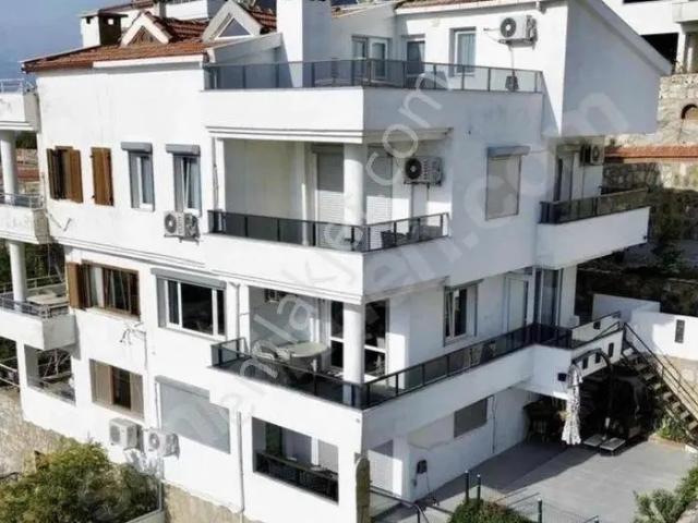 Kuşadası Kuştur'da Fourleks Fırsat Villa