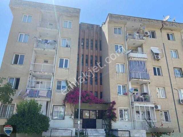 Kuşadası Kadınlar Denizi Eşyalı Kiralık 2 Oda 1 Salon Daire